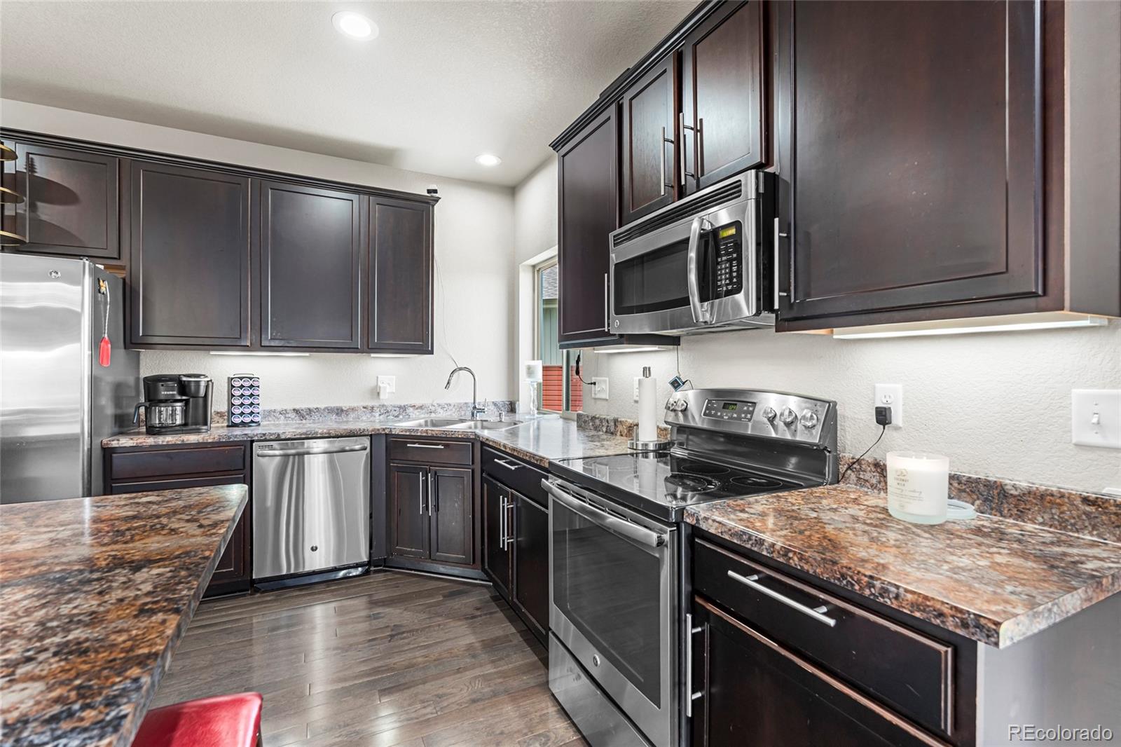 MLS Image #8 for 18651 e 53rd avenue,denver, Colorado