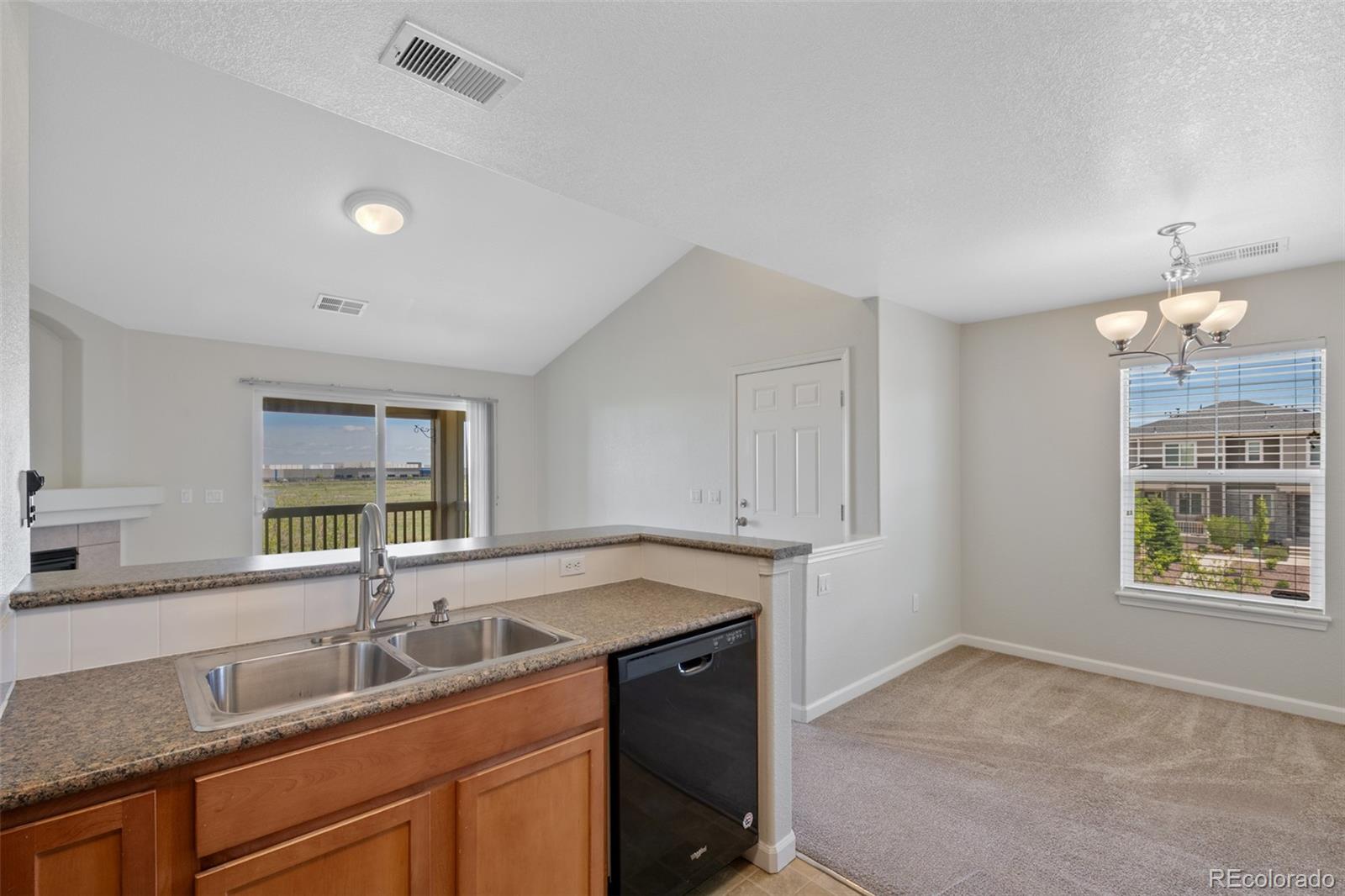 MLS Image #10 for 23451 e 5th drive,aurora, Colorado