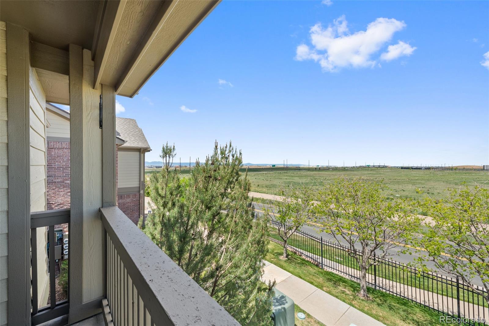 MLS Image #14 for 23451 e 5th drive,aurora, Colorado