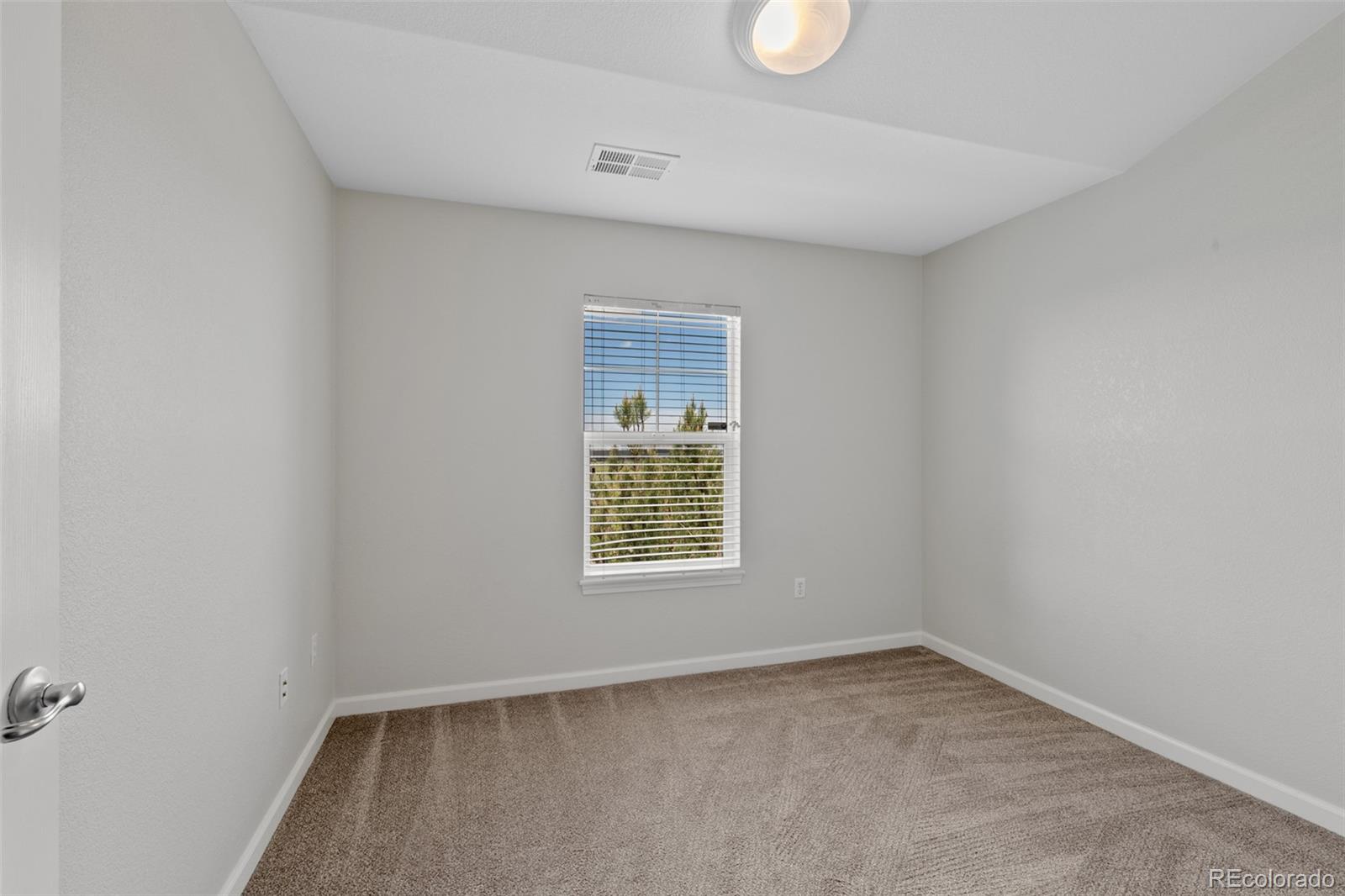 MLS Image #19 for 23451 e 5th drive,aurora, Colorado
