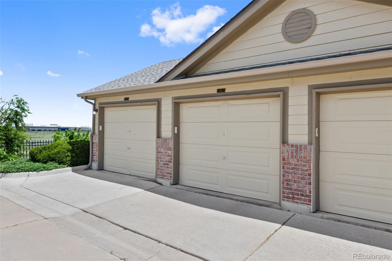 MLS Image #25 for 23451 e 5th drive,aurora, Colorado