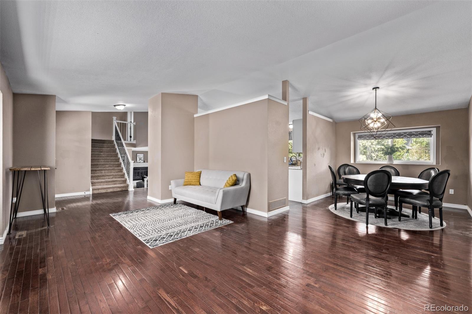 MLS Image #10 for 6062 s newport street,centennial, Colorado
