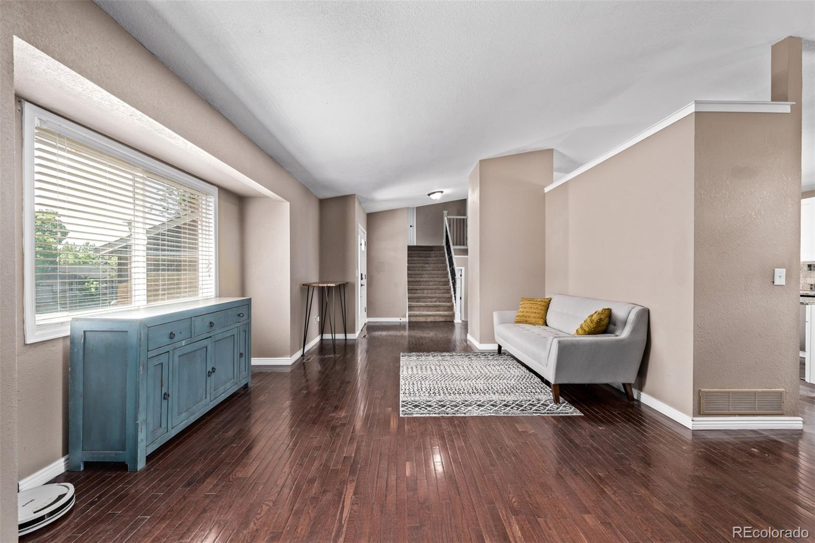 MLS Image #11 for 6062 s newport street,centennial, Colorado
