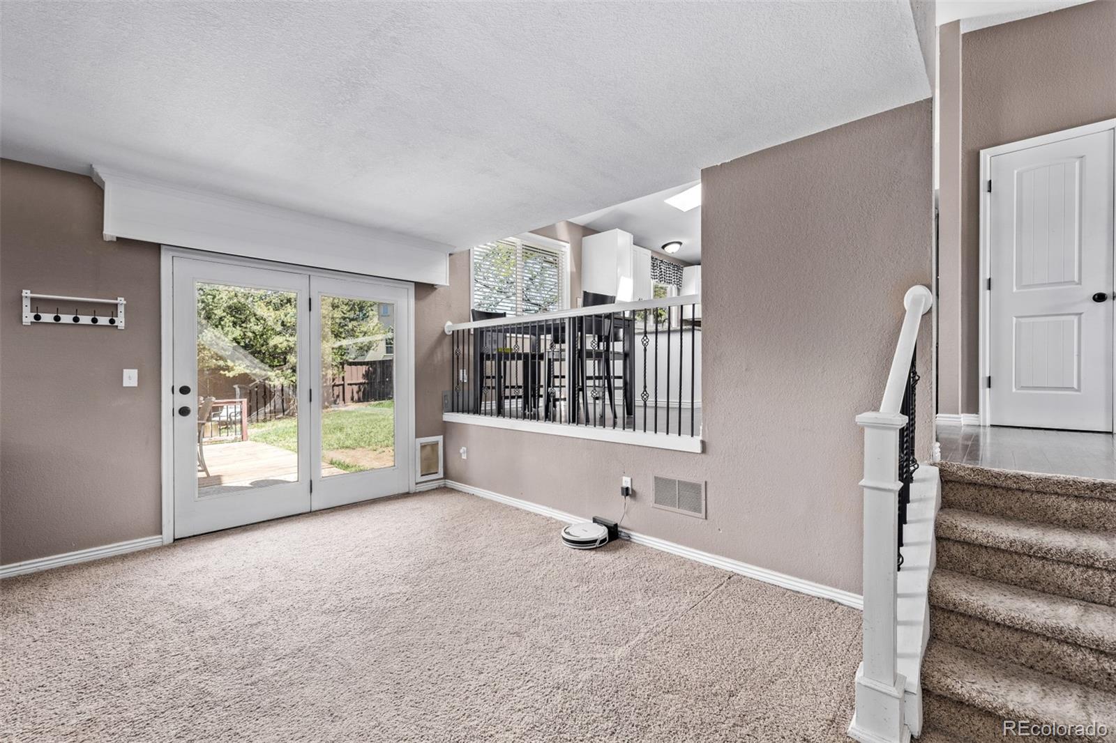 MLS Image #15 for 6062 s newport street,centennial, Colorado