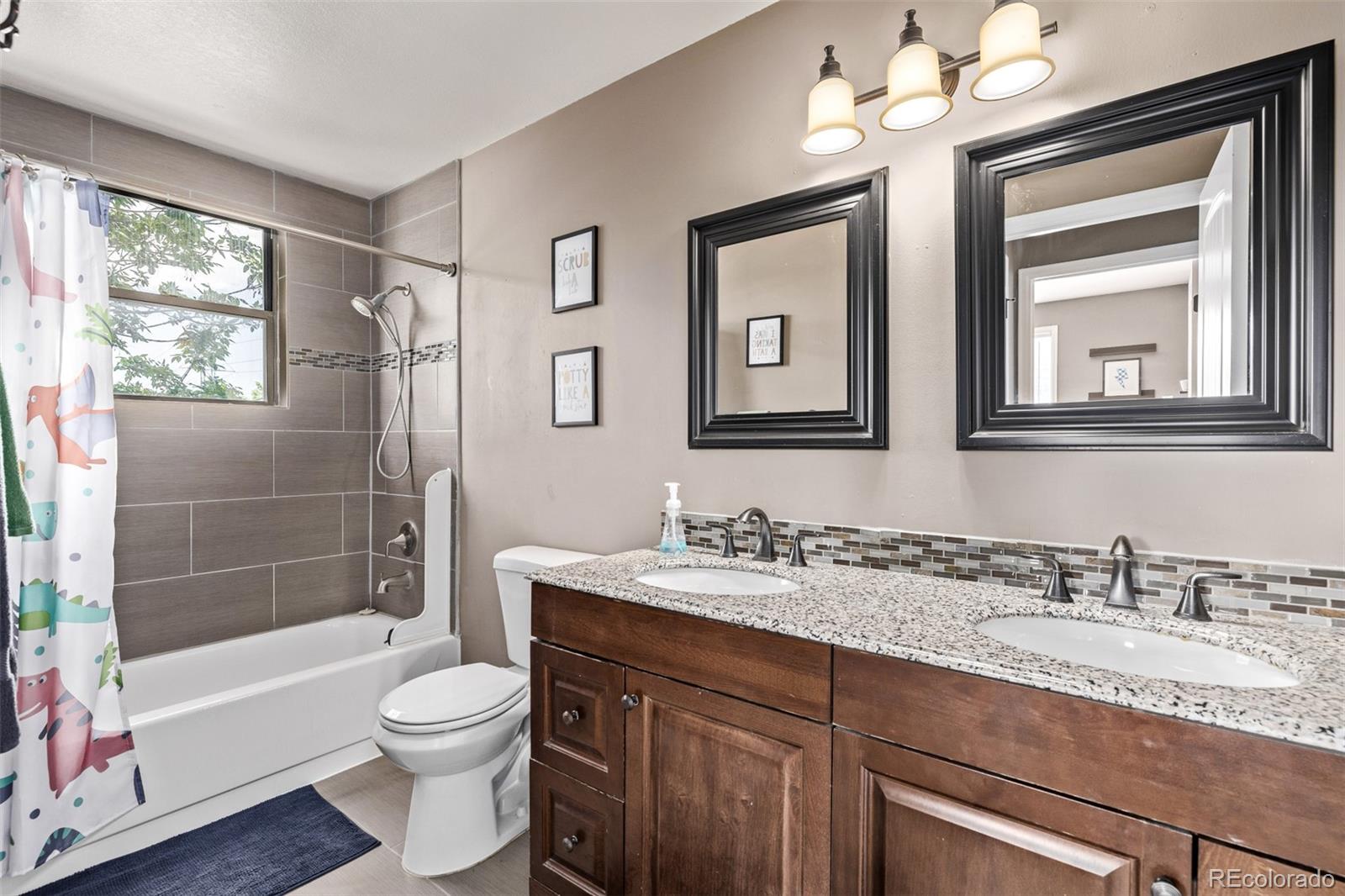 MLS Image #31 for 6062 s newport street,centennial, Colorado