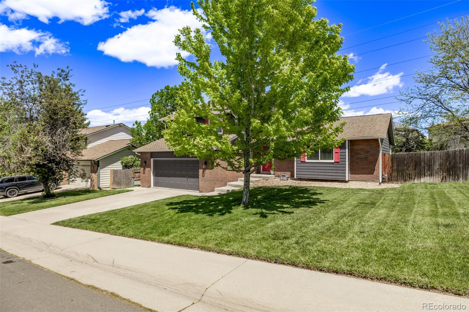 MLS Image #5 for 6062 s newport street,centennial, Colorado