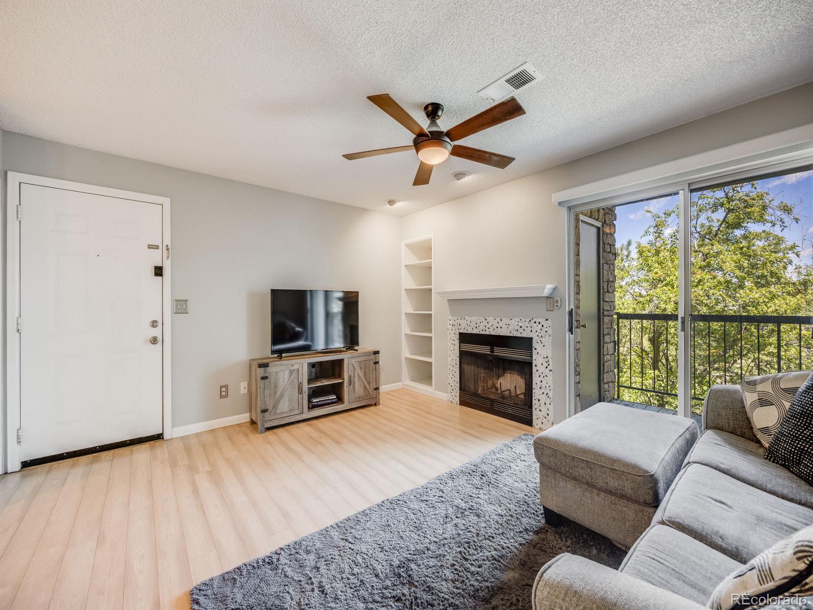 MLS Image #2 for 2575 s syracuse way,denver, Colorado
