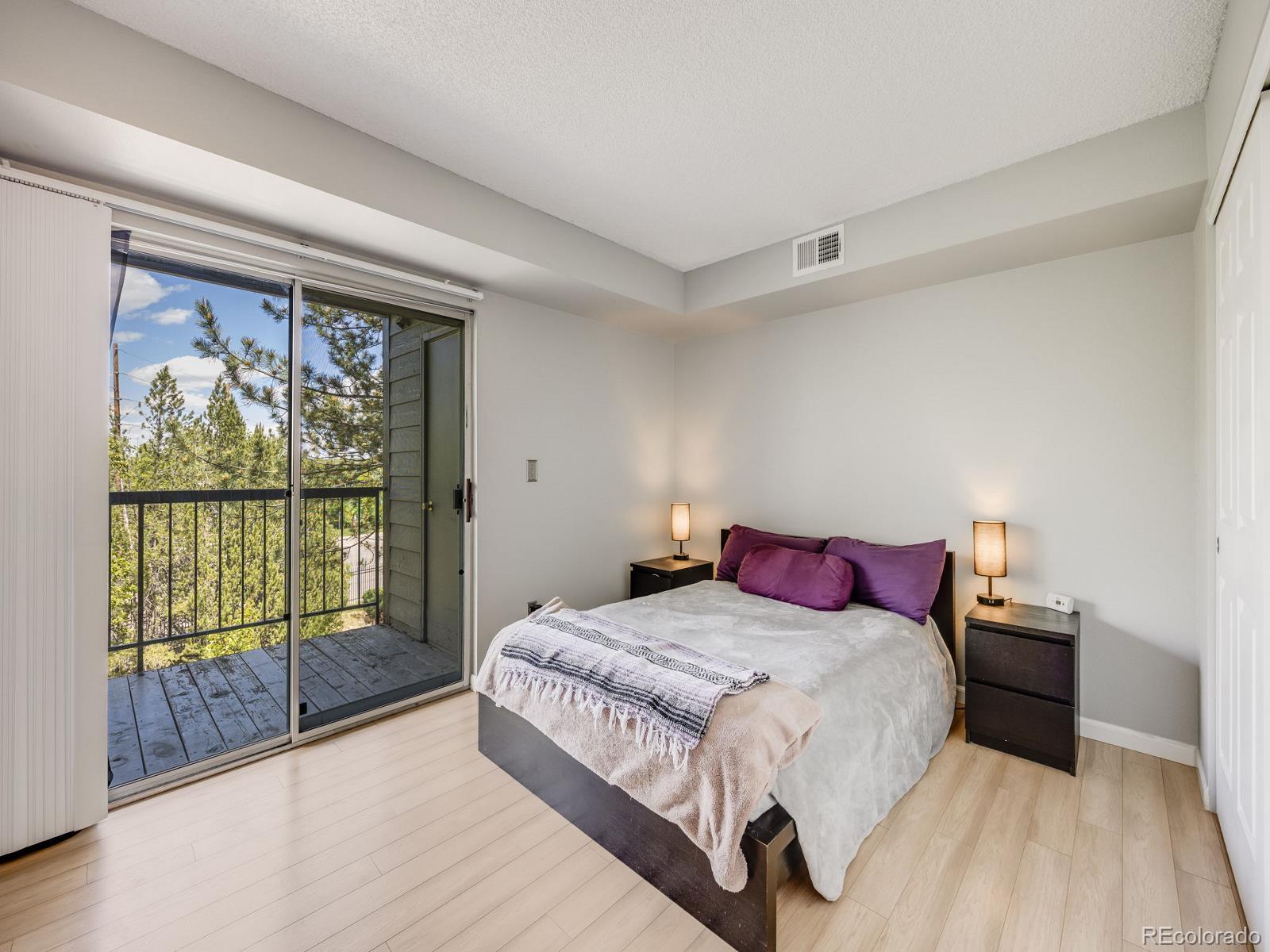 MLS Image #7 for 2575 s syracuse way,denver, Colorado