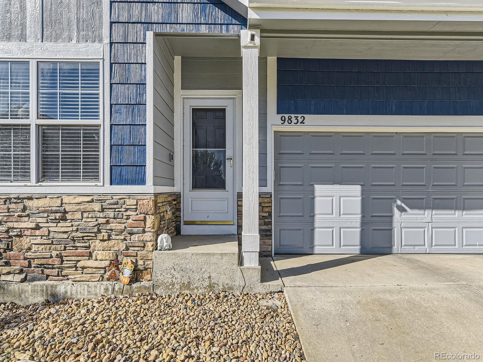 MLS Image #2 for 9832  kenton circle,commerce city, Colorado