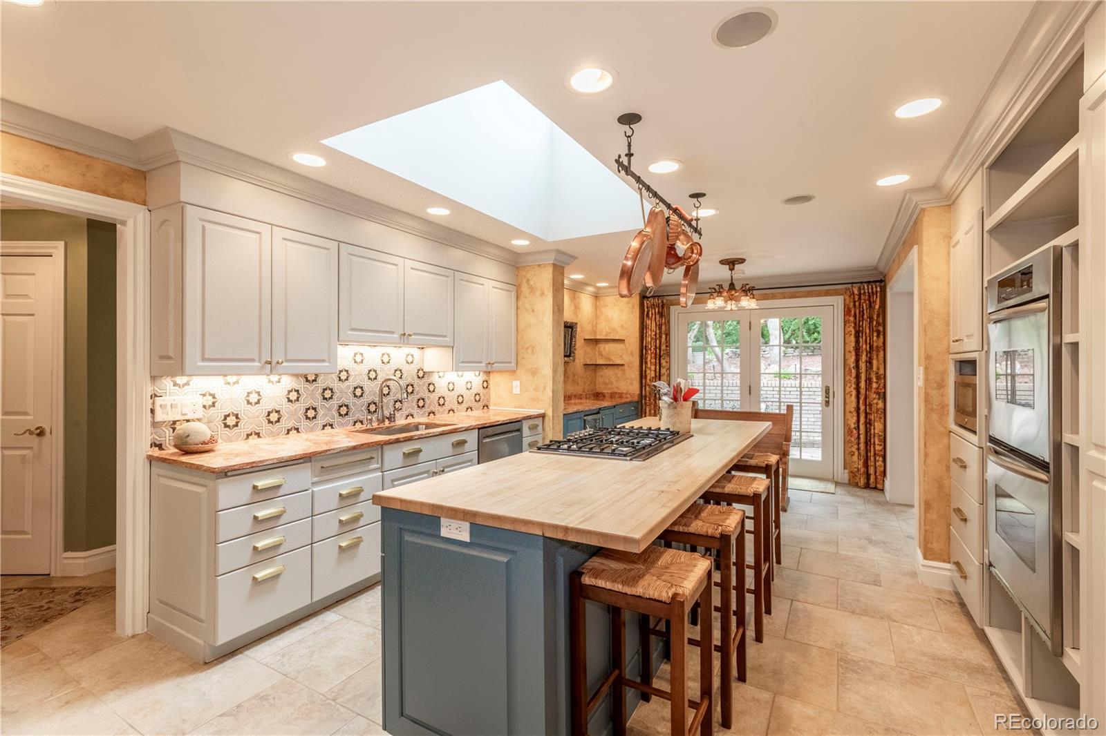 MLS Image #10 for 24  upland road,colorado springs, Colorado