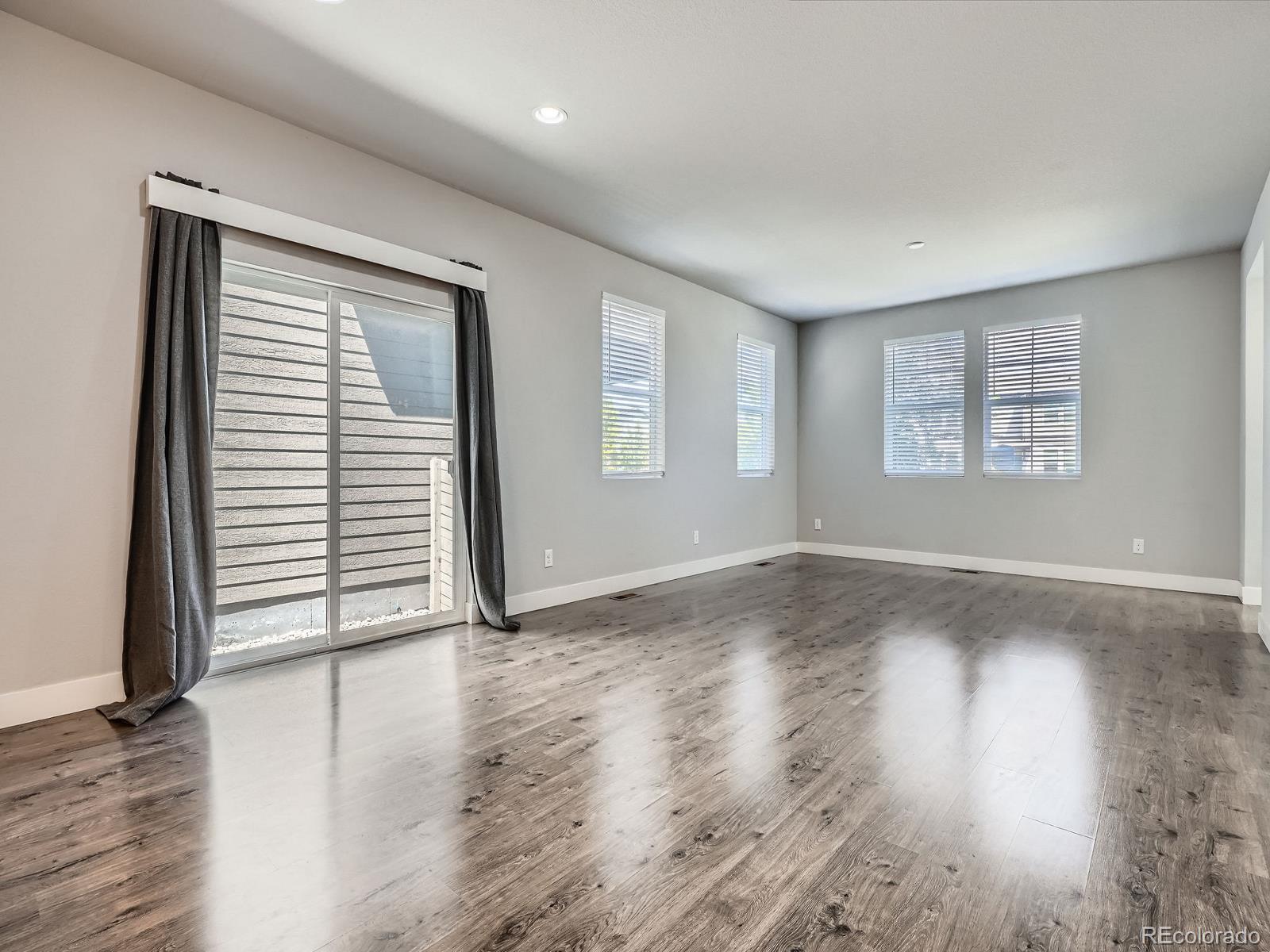 MLS Image #5 for 4773  kittredge street,denver, Colorado