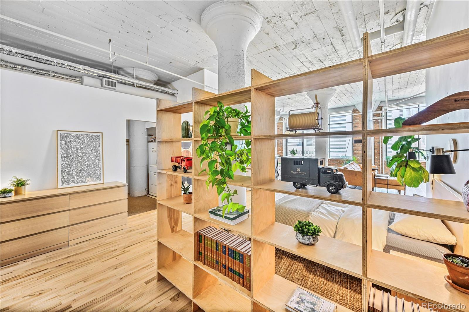 MLS Image #4 for 2000  arapahoe street 503,denver, Colorado