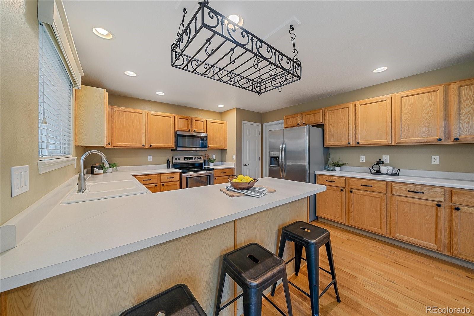 MLS Image #10 for 9869  burberry way,highlands ranch, Colorado