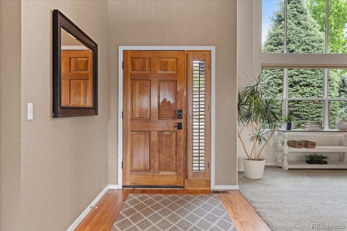 MLS Image #2 for 7411 s crescent court,littleton, Colorado