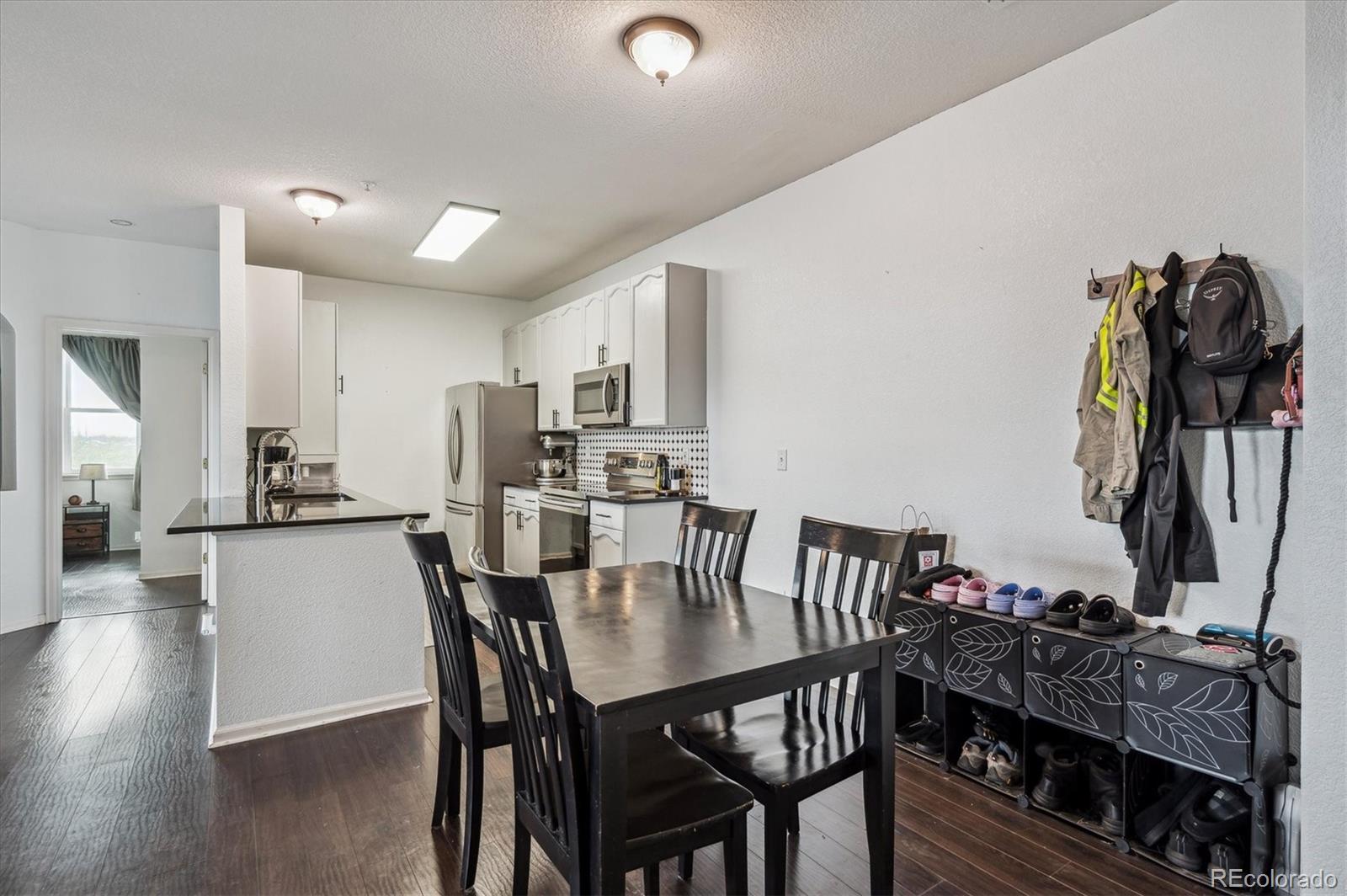 MLS Image #11 for 14221 e 1st drive,aurora, Colorado