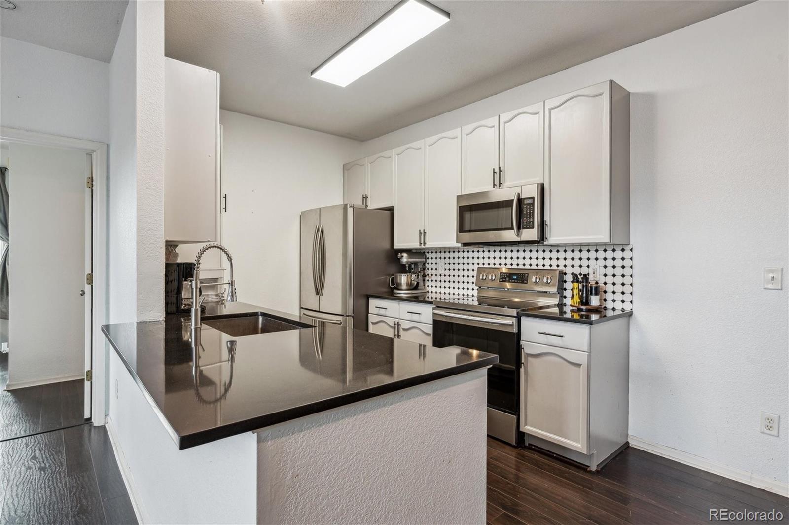 MLS Image #5 for 14221 e 1st drive,aurora, Colorado