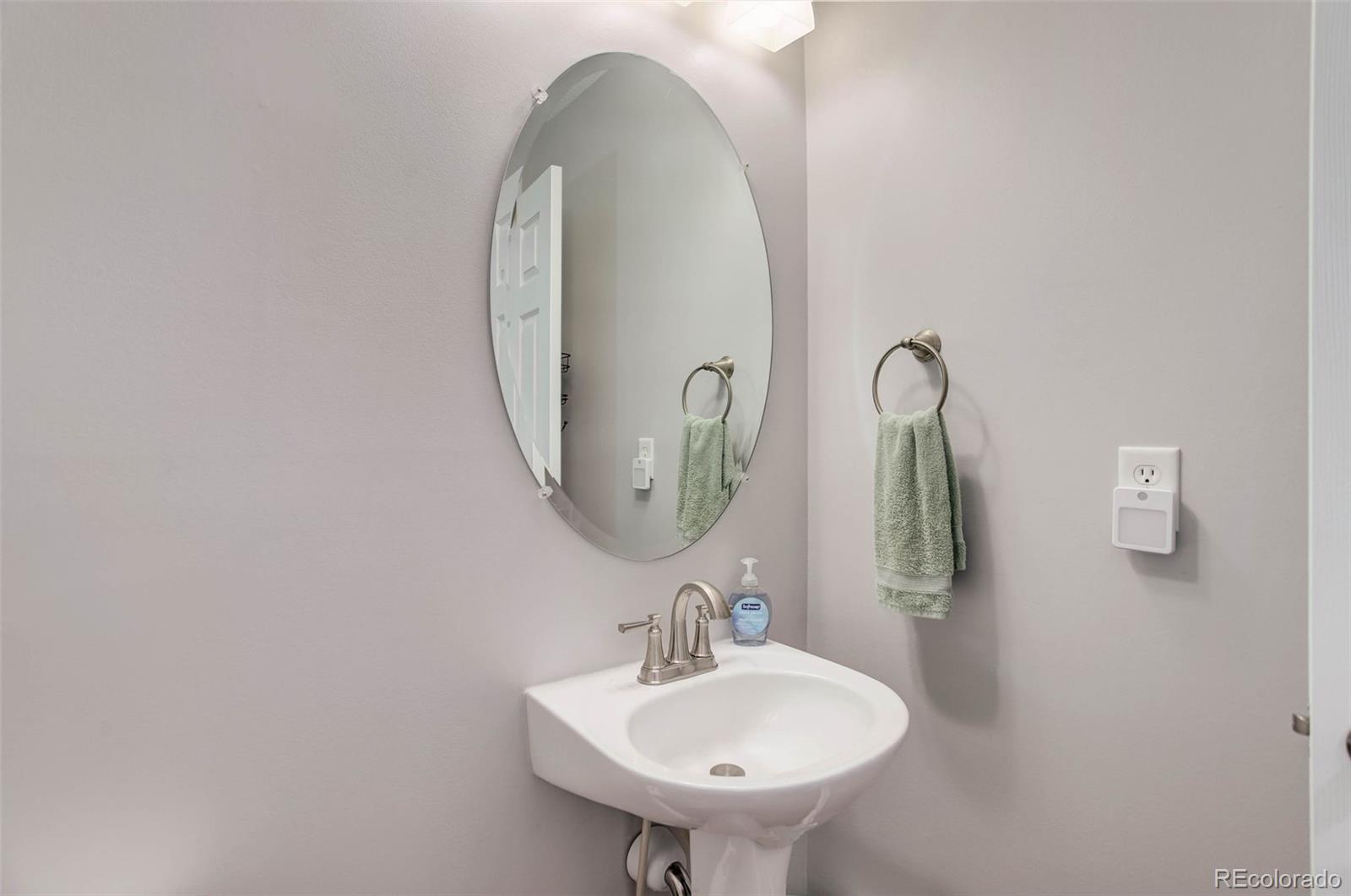 MLS Image #16 for 15372 e 117th avenue,commerce city, Colorado