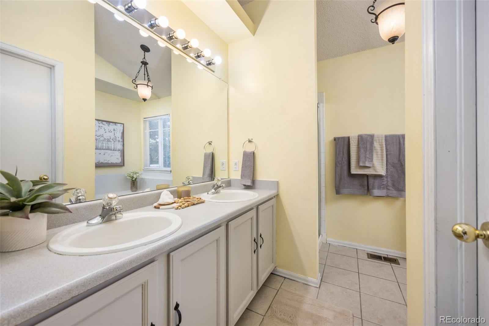 MLS Image #17 for 18899 e whitaker circle,aurora, Colorado