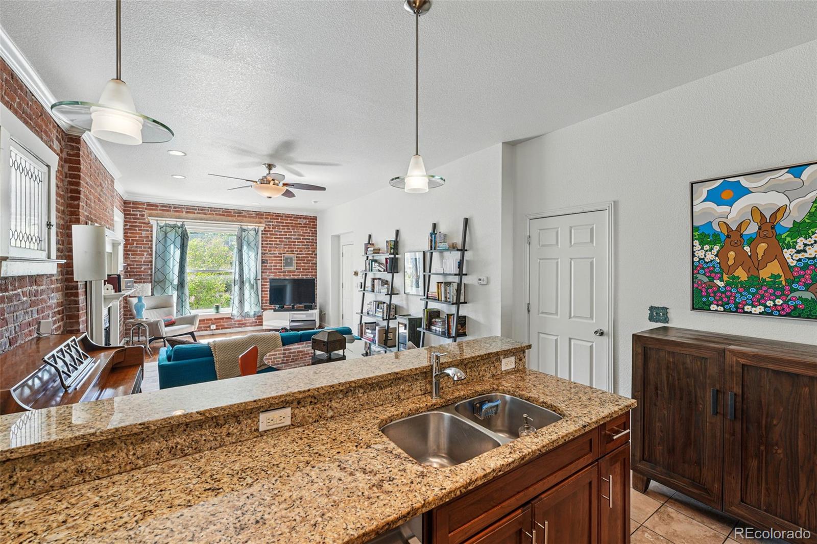 MLS Image #15 for 1438 n franklin street,denver, Colorado