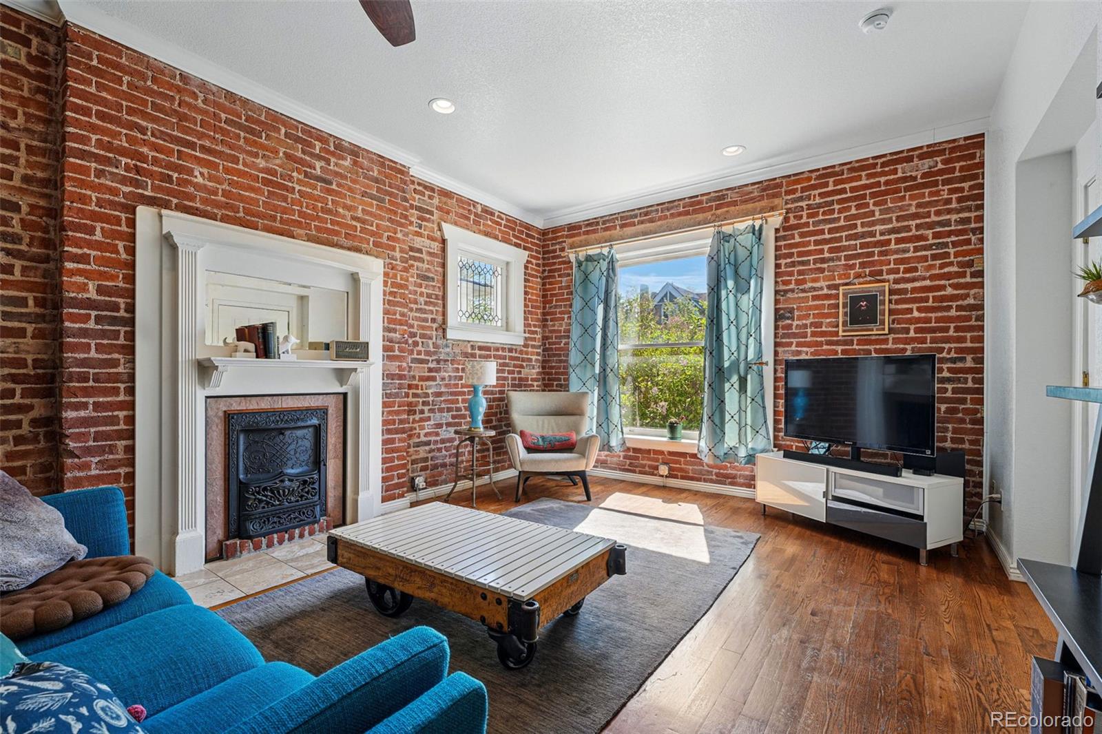 MLS Image #7 for 1438 n franklin street,denver, Colorado
