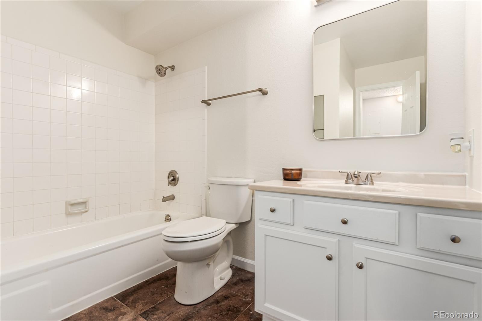 MLS Image #13 for 12047 e harvard avenue,aurora, Colorado