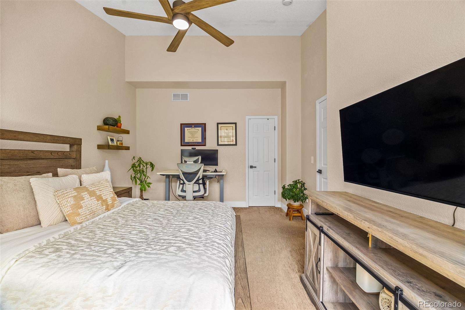 MLS Image #11 for 6813 w yale avenue,lakewood, Colorado