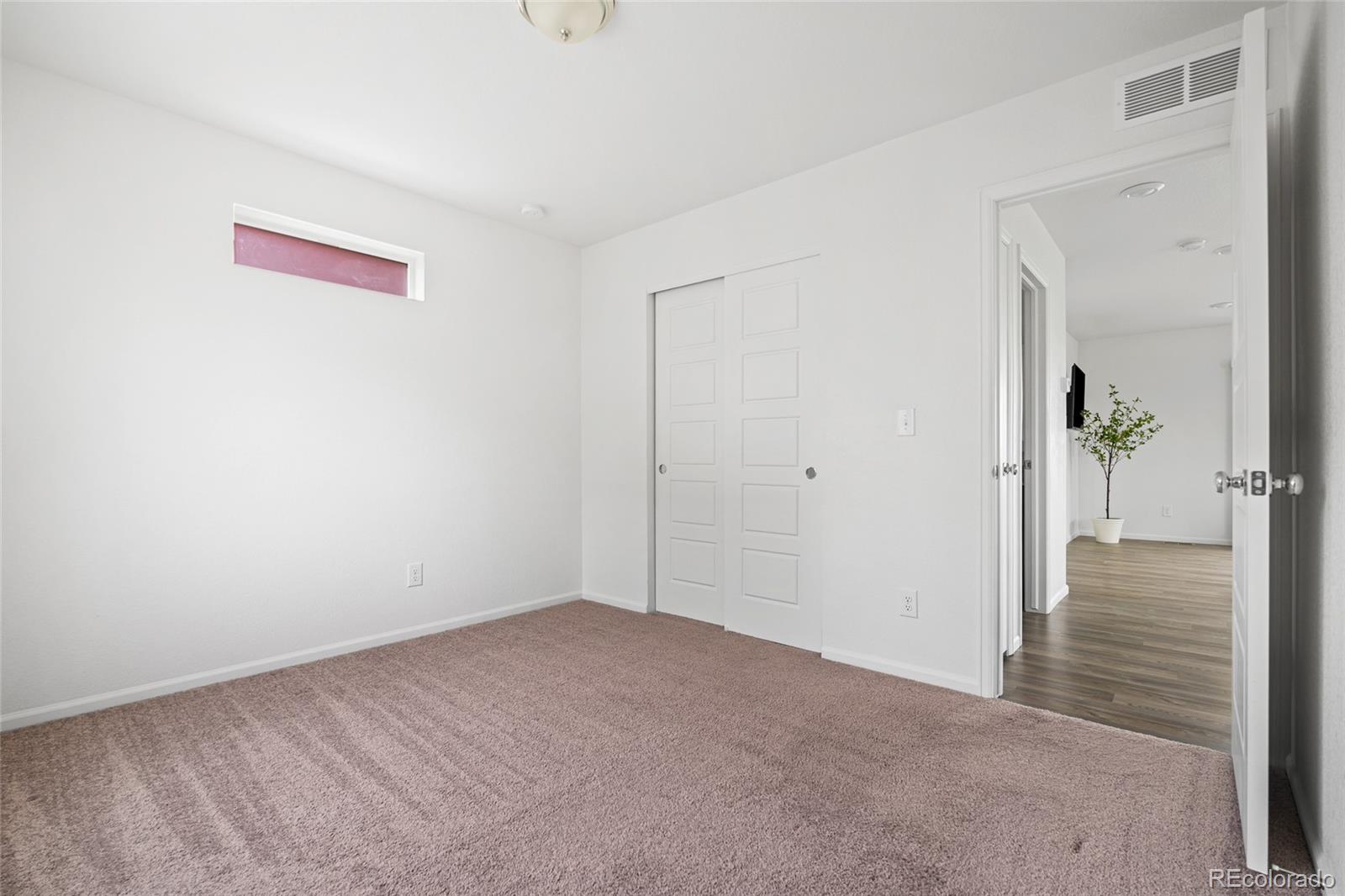 MLS Image #26 for 18645 e 54th place,denver, Colorado