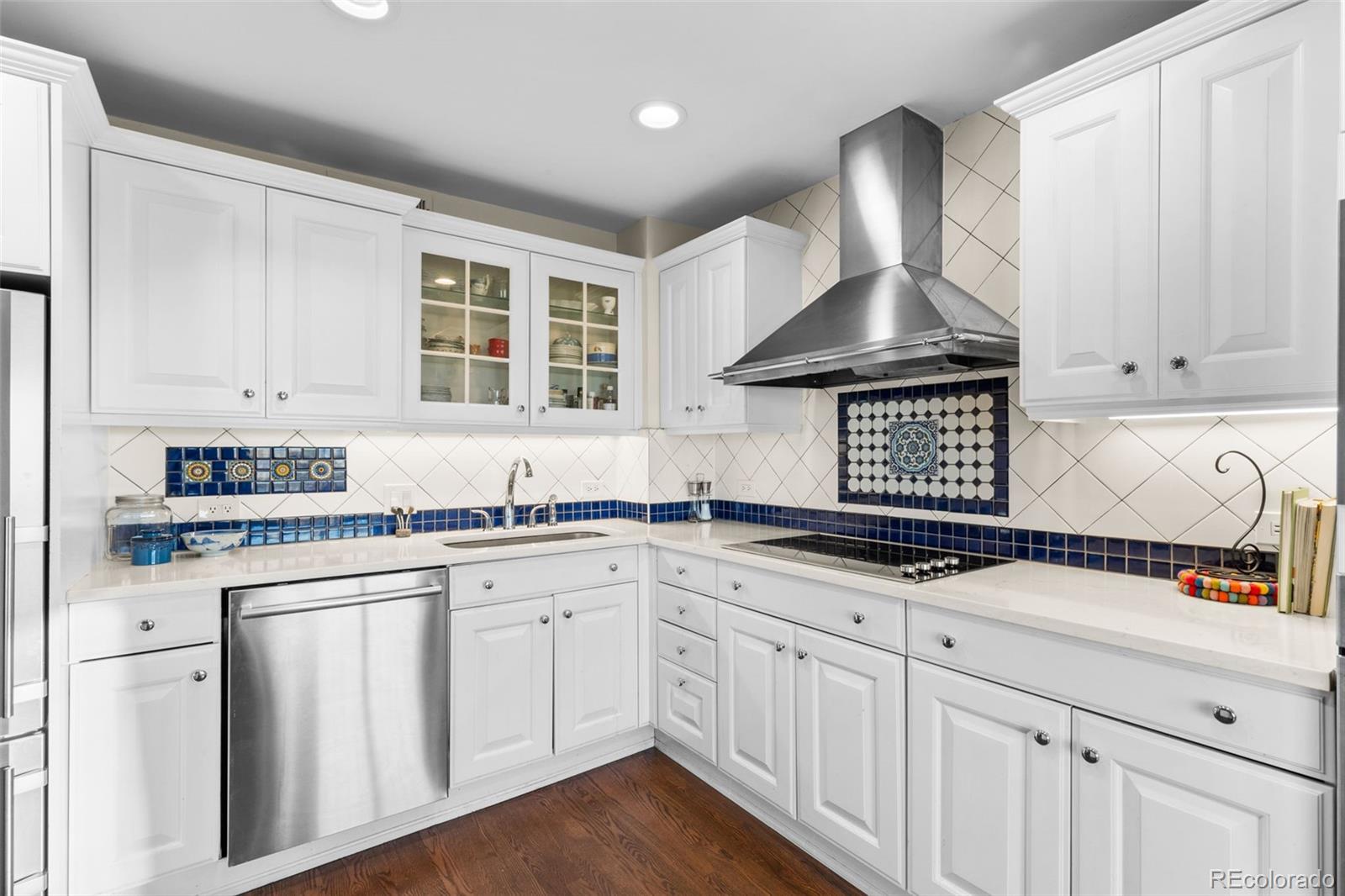 MLS Image #10 for 1200 n humboldt street,denver, Colorado
