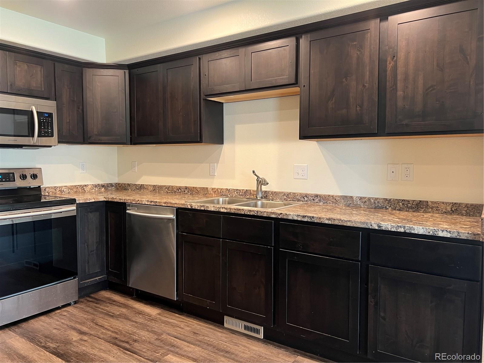 MLS Image #9 for 522  foxtail place,wiggins, Colorado