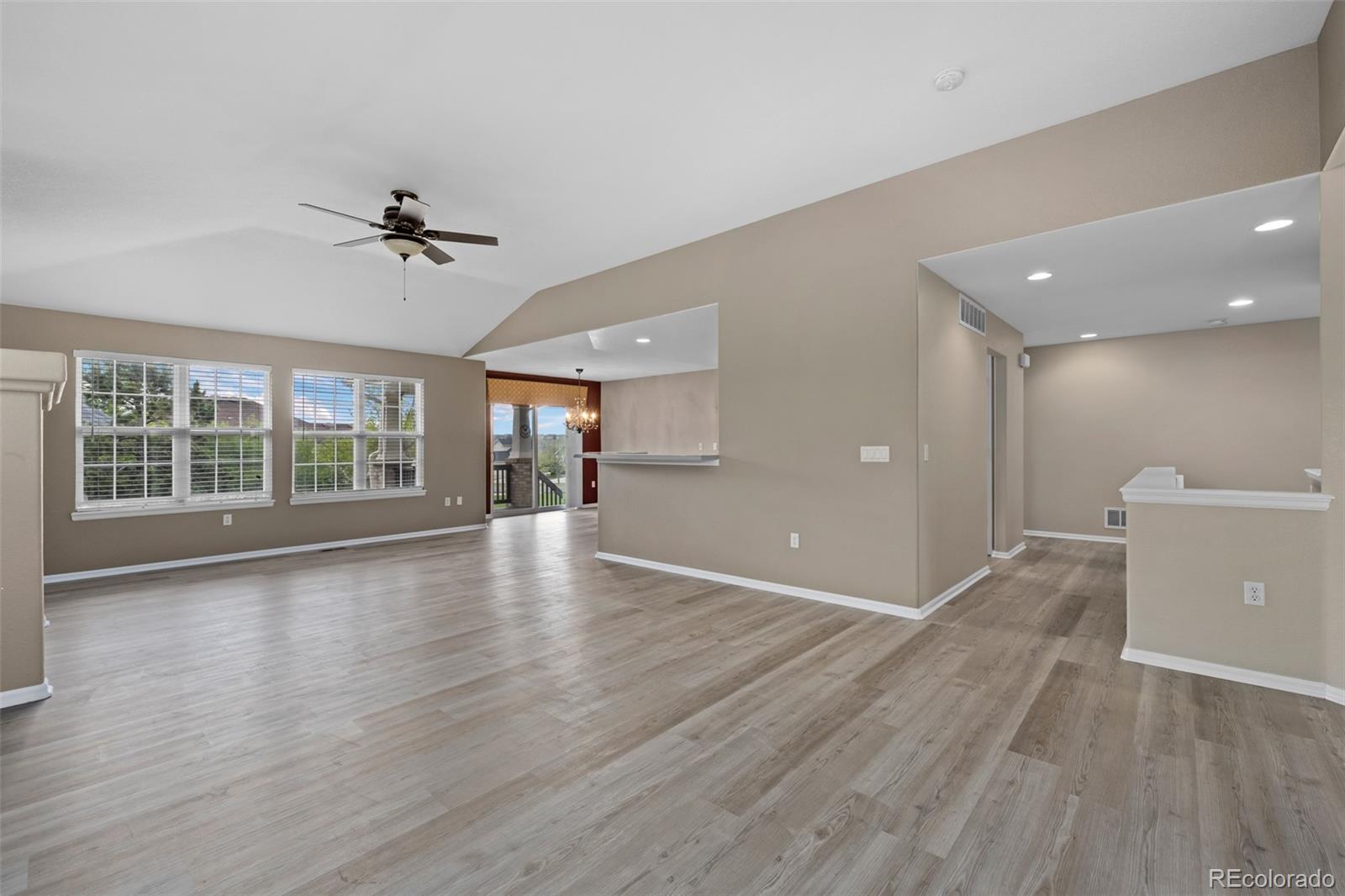 MLS Image #3 for 8258 s sicily court,aurora, Colorado