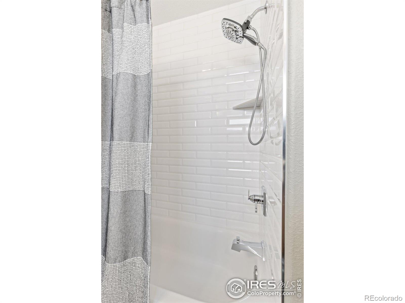MLS Image #20 for 2437  maplewood circle,longmont, Colorado