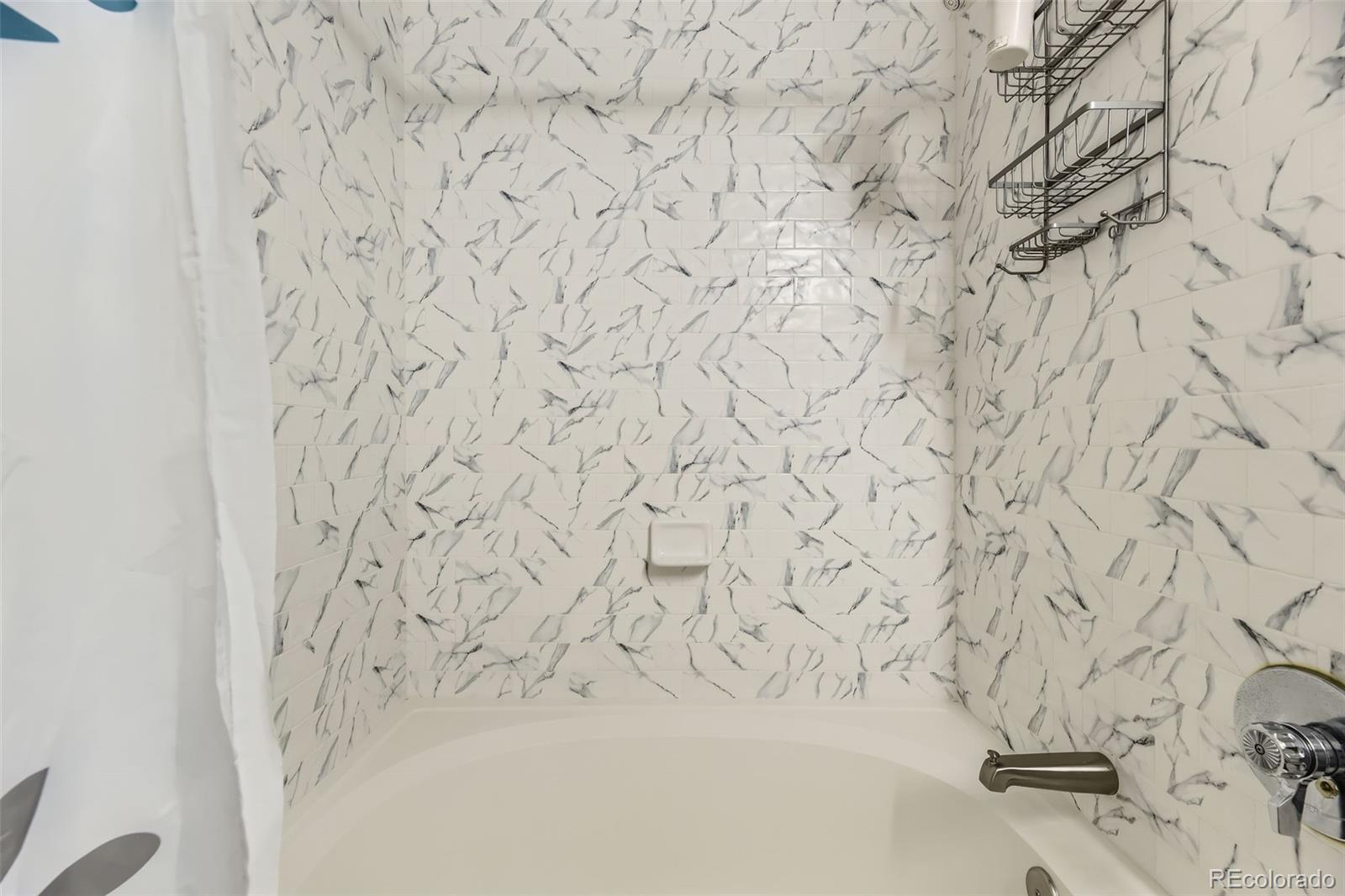 MLS Image #17 for 12818  ironstone way 101,parker, Colorado