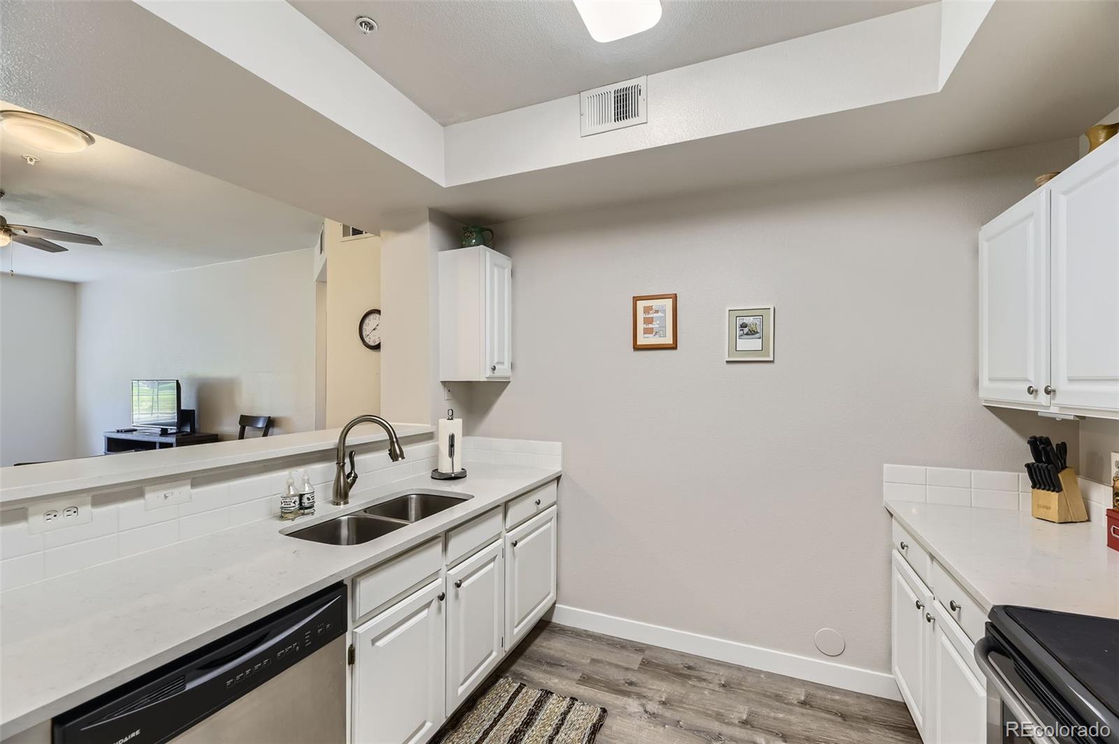 MLS Image #8 for 12818  ironstone way 101,parker, Colorado