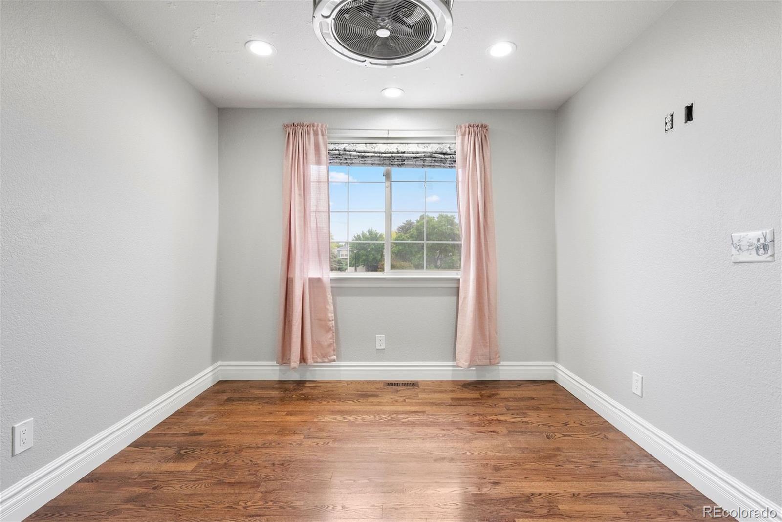 MLS Image #23 for 9871  indian wells drive,lone tree, Colorado