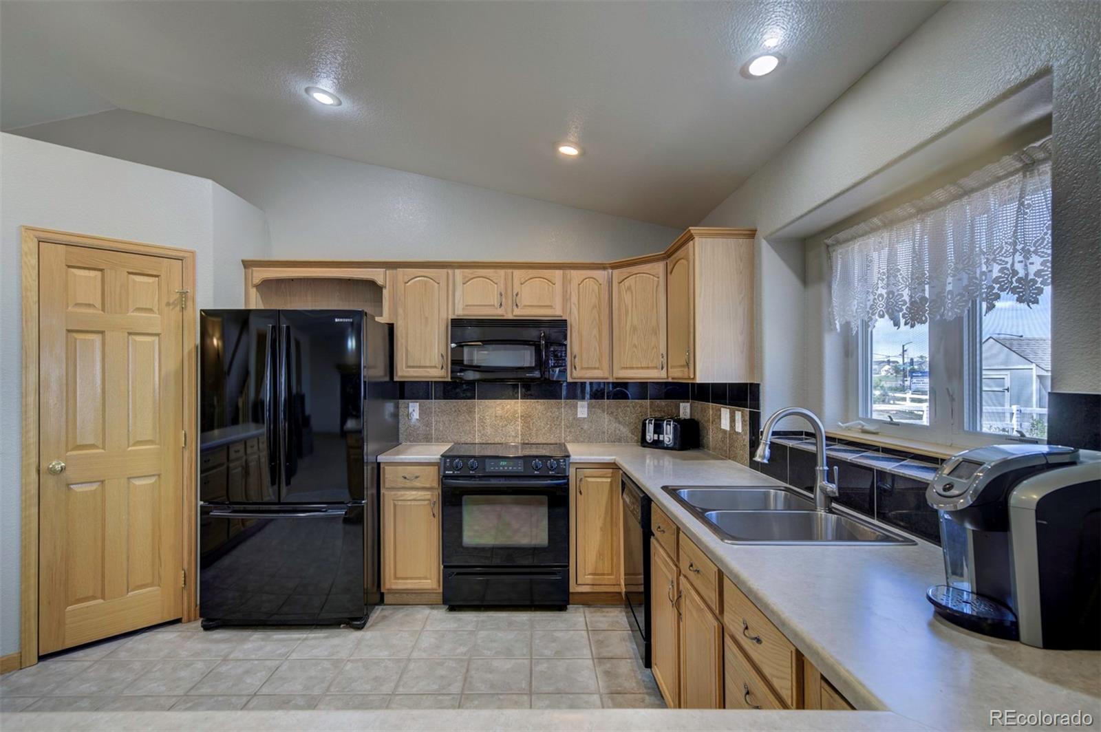 MLS Image #15 for 11577  cranston drive,peyton, Colorado