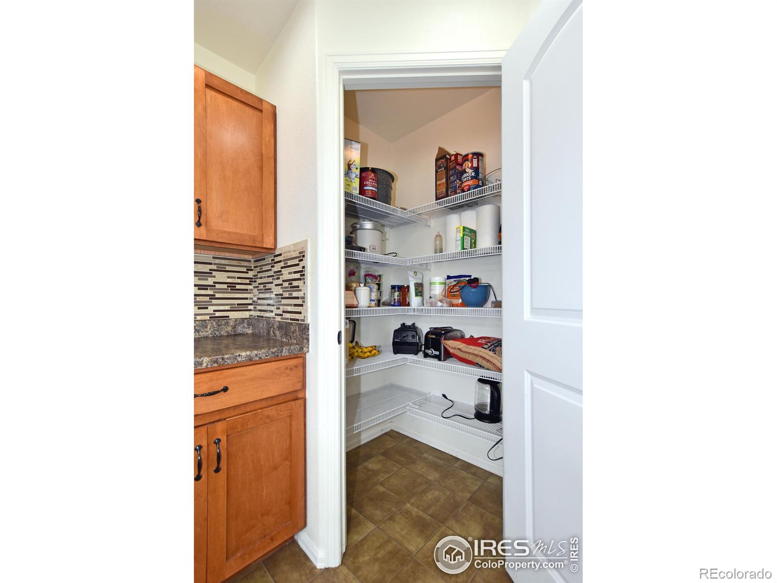 MLS Image #13 for 2334  75th avenue,greeley, Colorado