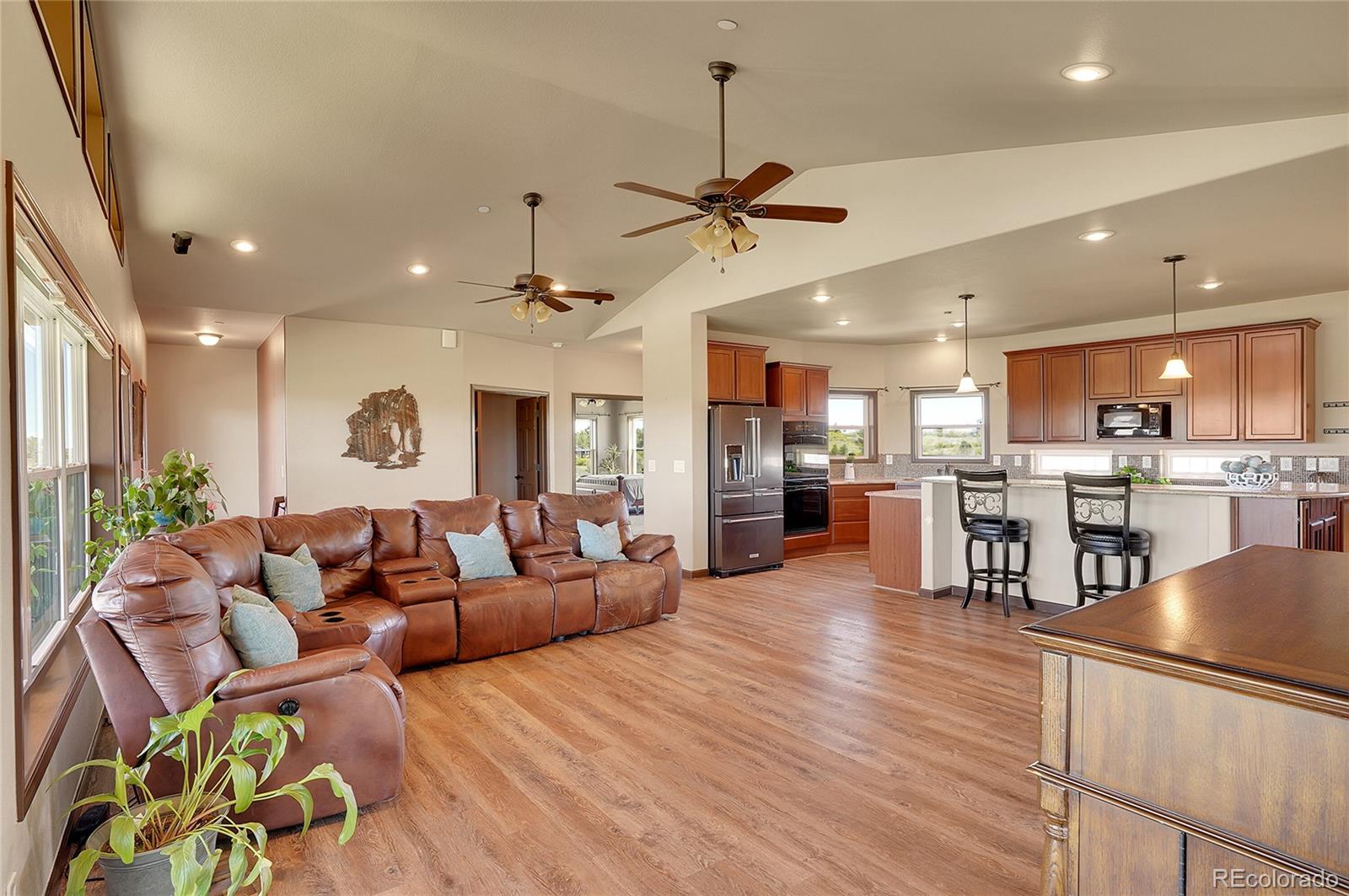 MLS Image #10 for 4959  rocky view point,castle rock, Colorado