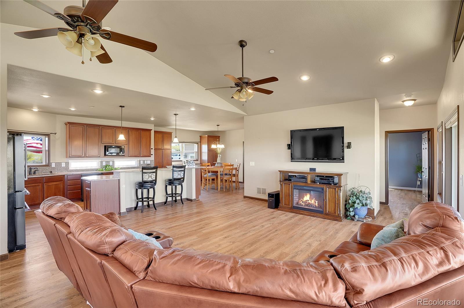MLS Image #6 for 4959  rocky view point,castle rock, Colorado
