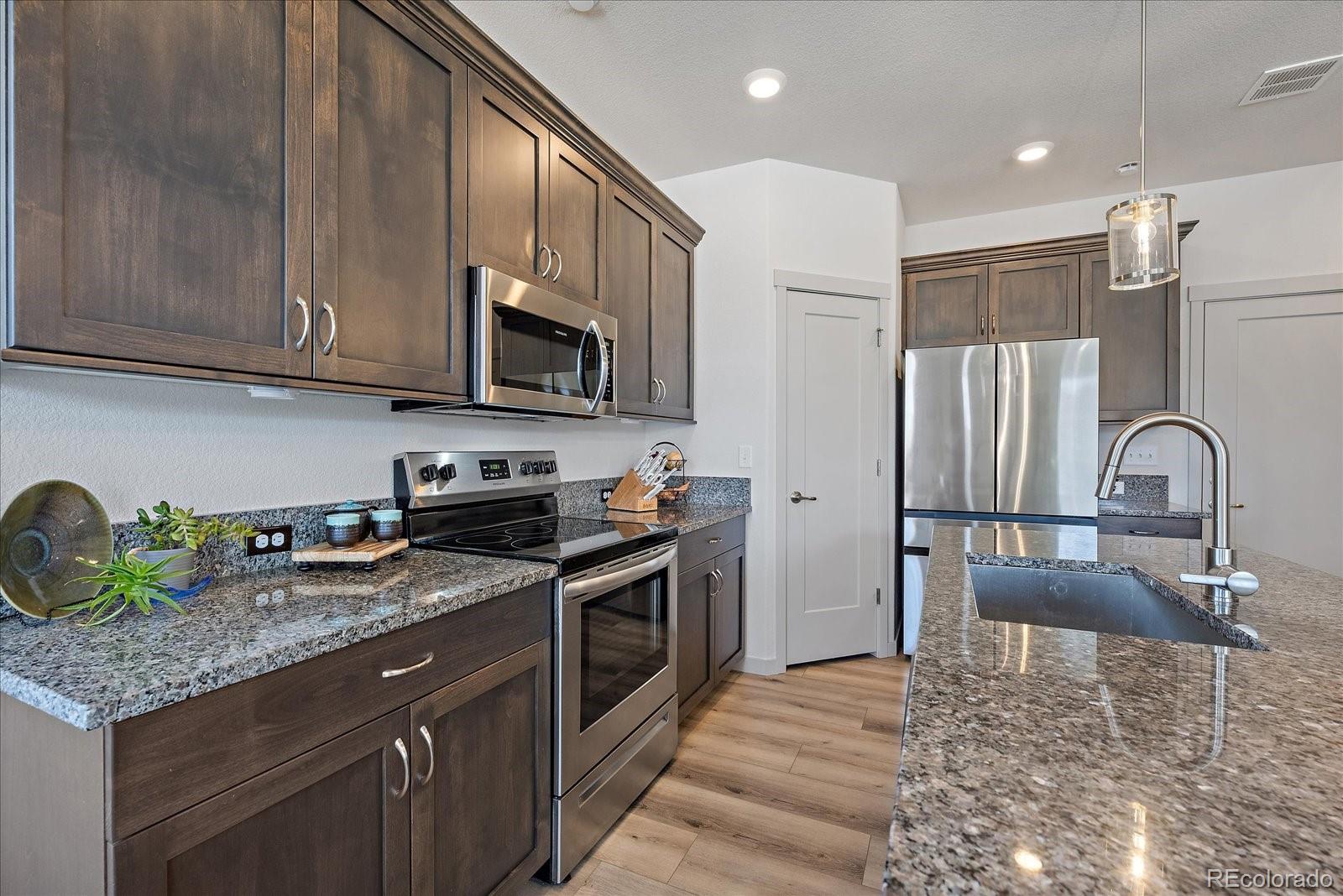 MLS Image #3 for 1100  blue bell road,berthoud, Colorado