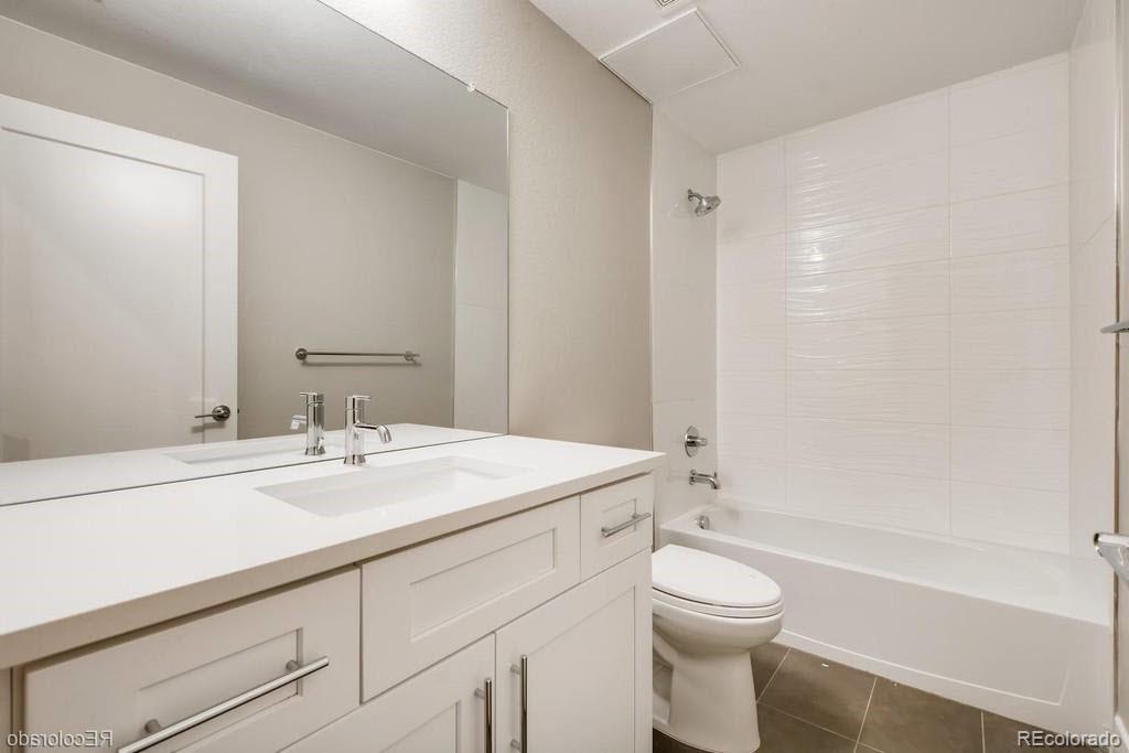 MLS Image #27 for 2473 s cherokee street,denver, Colorado