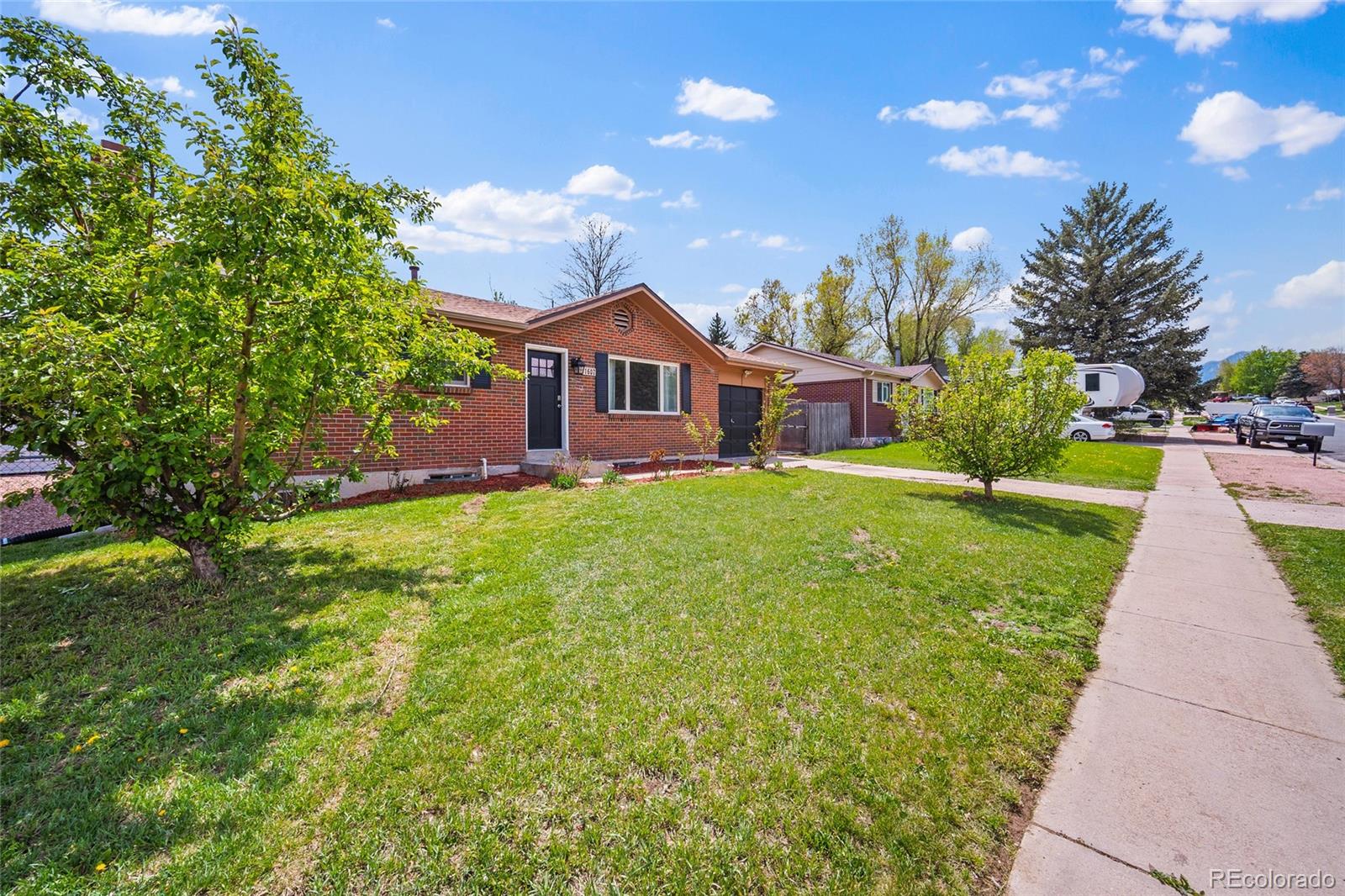 MLS Image #3 for 1607  shasta drive,colorado springs, Colorado