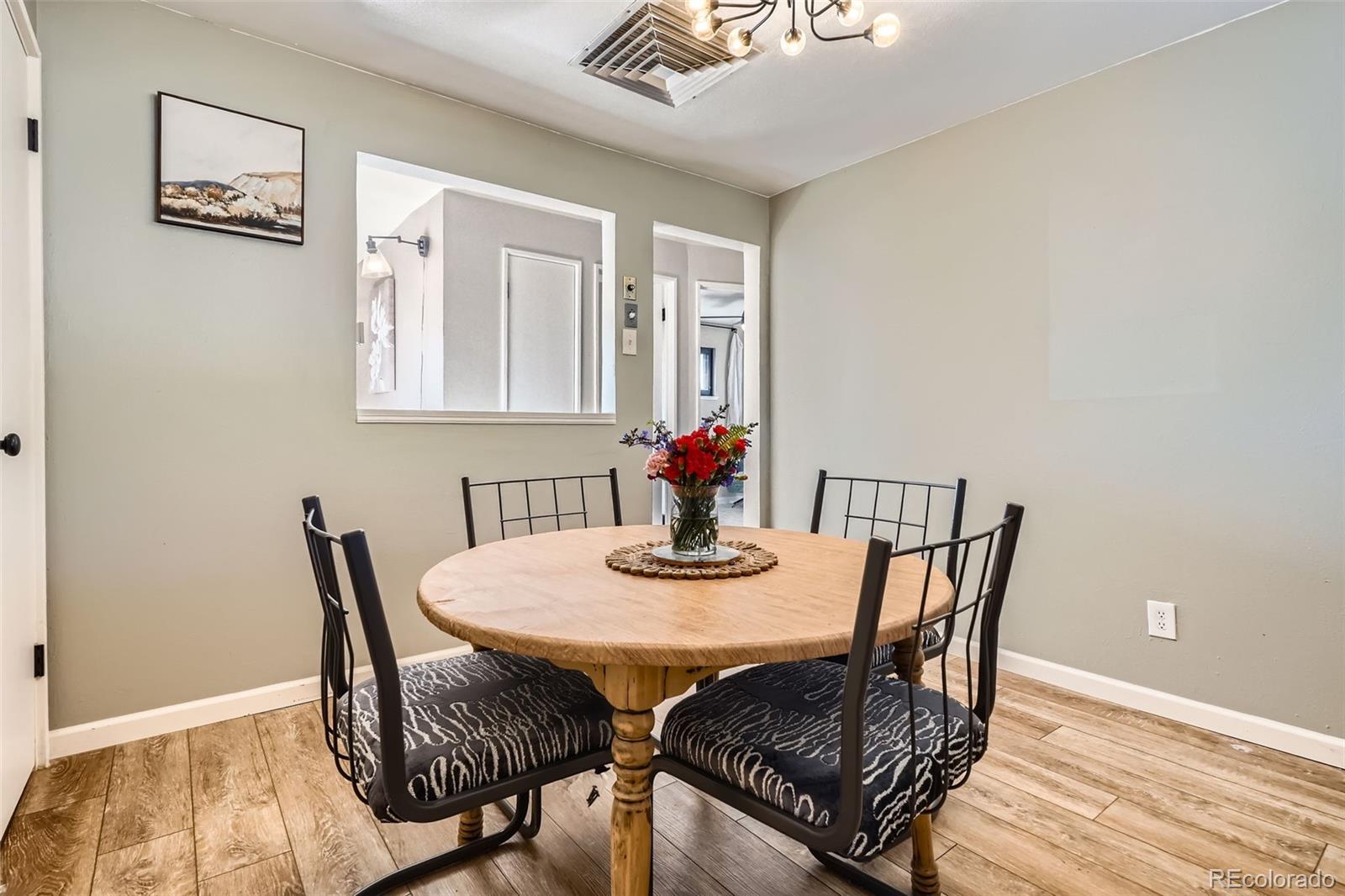 MLS Image #9 for 3224  troy street,aurora, Colorado