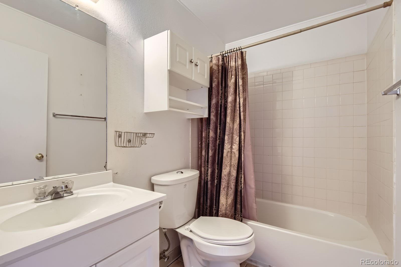 MLS Image #7 for 10762 e exposition avenue,aurora, Colorado