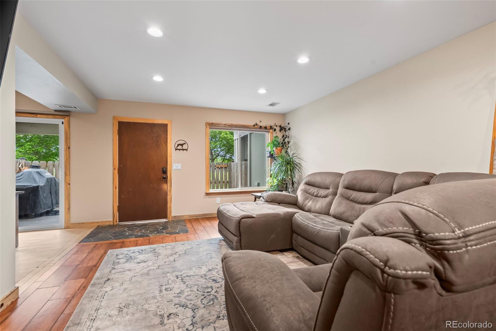 MLS Image #4 for 8738  chase drive,arvada, Colorado