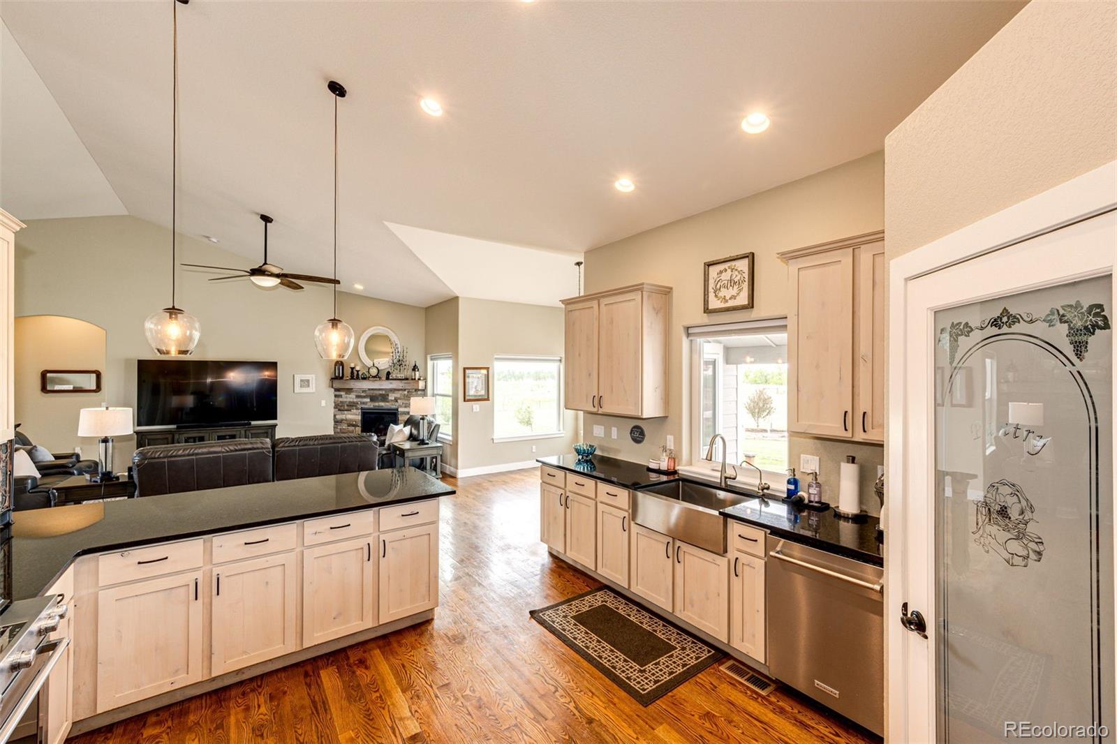 MLS Image #10 for 196 w 8th avenue,byers, Colorado