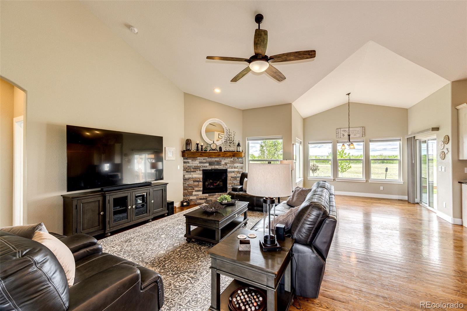 MLS Image #6 for 196 w 8th avenue,byers, Colorado