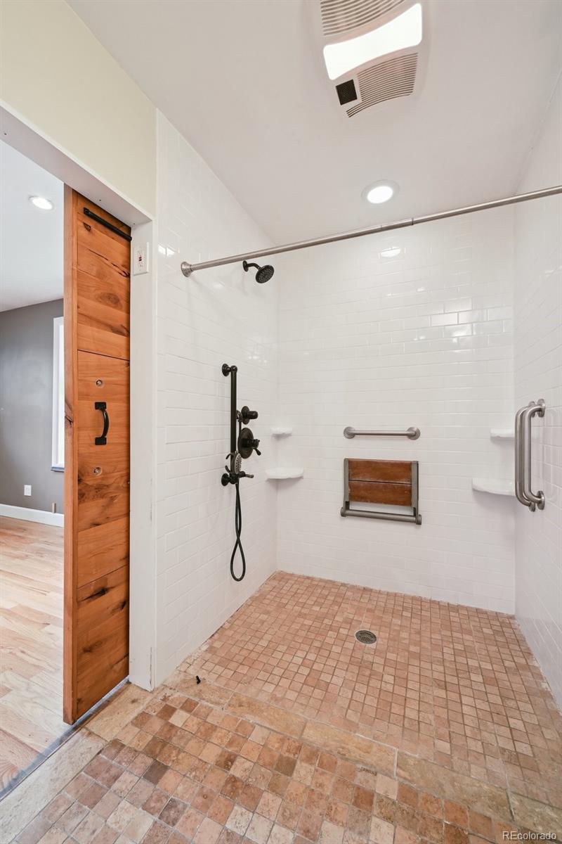 MLS Image #21 for 2957 s york street,denver, Colorado