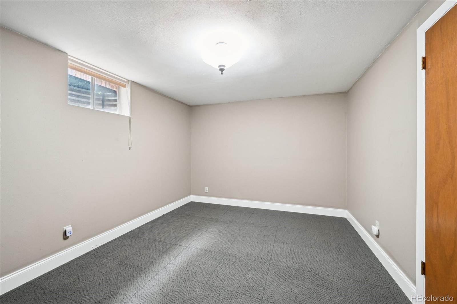 MLS Image #24 for 2957 s york street,denver, Colorado