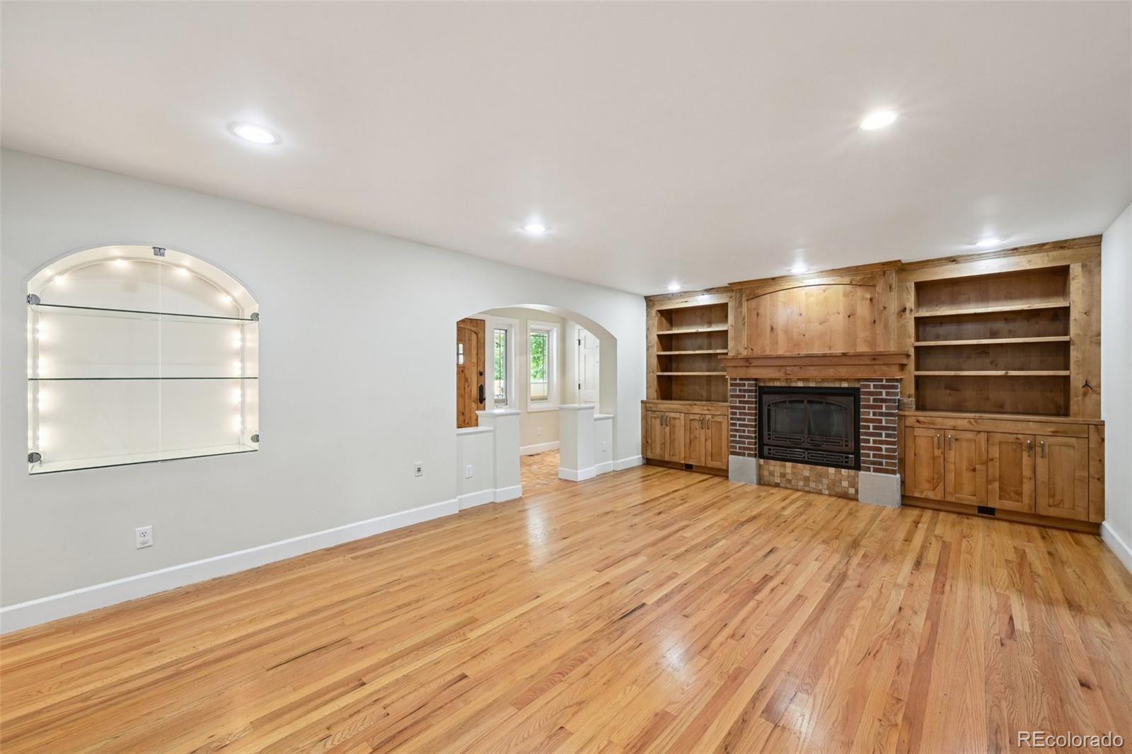 MLS Image #3 for 2957 s york street,denver, Colorado