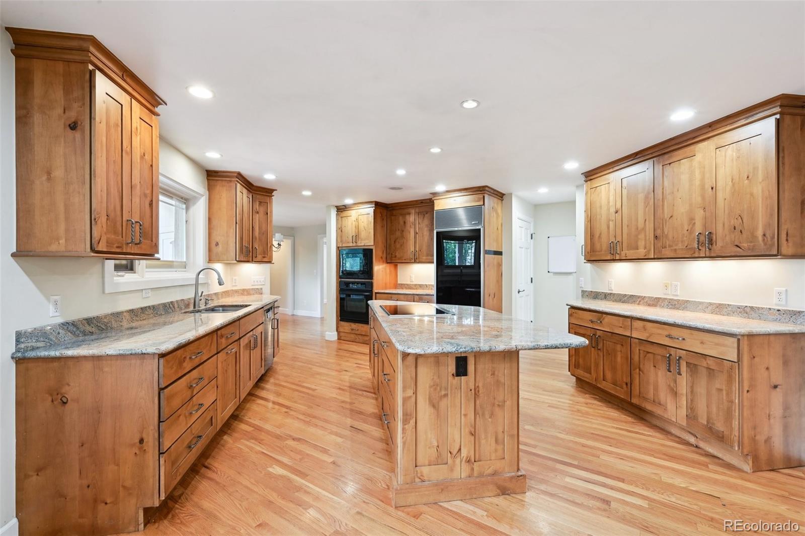 MLS Image #6 for 2957 s york street,denver, Colorado